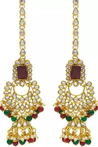 traditional pearl studded bridal choker necklace with earrings and maang tikka jewellery set