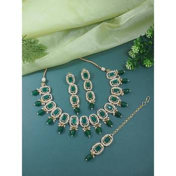 ethnic traditional kundan pearl dazzling stone choker necklace jewellery set 1