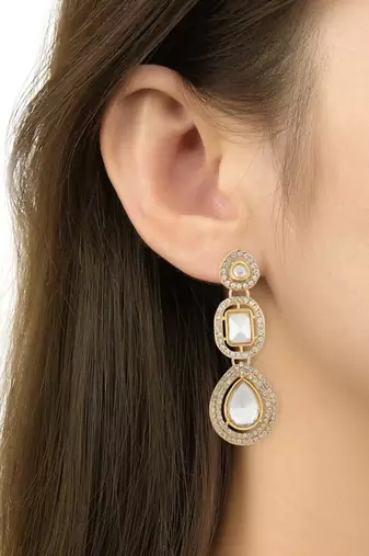 stylish traditional kundan stone necklace jewellery set
