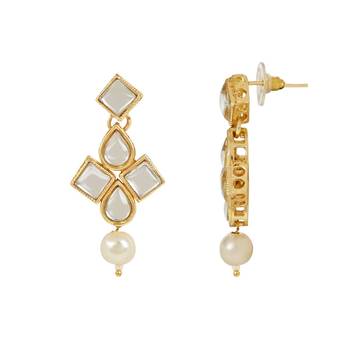 traditional kundan & pearls choker necklace jewellery set with earrings 4