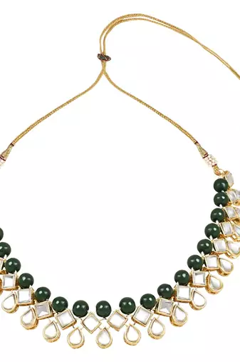 traditional kundan & pearls choker necklace jewellery set with earrings