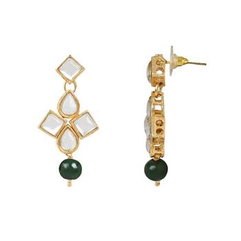traditional kundan & pearls choker necklace jewellery set with earrings 5