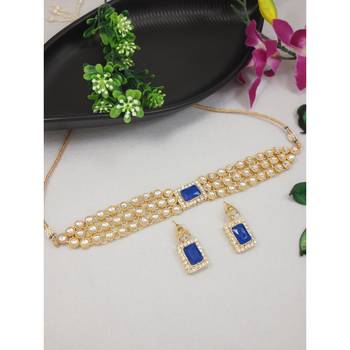 traditional handcrafted stone kundan studded choker necklace jewellery set 1