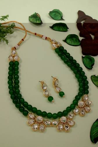 traditional kundan & pearls necklace jewellery set with earrings