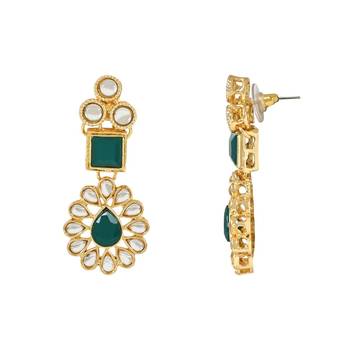 traditional kundan necklace jewellery set with earrings & maang tikka 5
