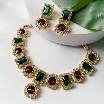 traditional stone studded necklace jewellery set 3