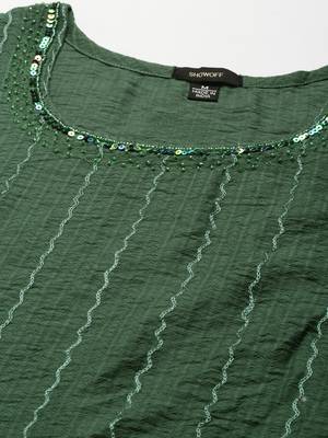 women's round neck textured khari print green straight kurta and trouser 3