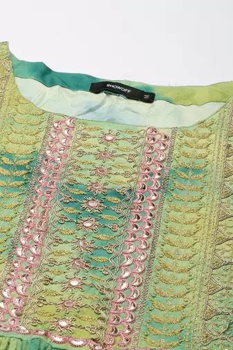 women's round neck solid green a-line kurti and sharara with dupatta