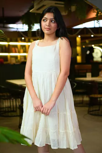White gold cotton dress