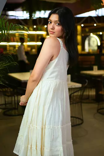 White gold cotton dress