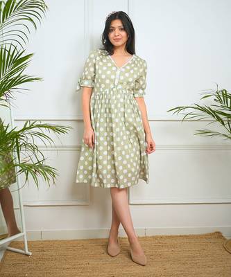 Green cotton printed polka dots dress 1