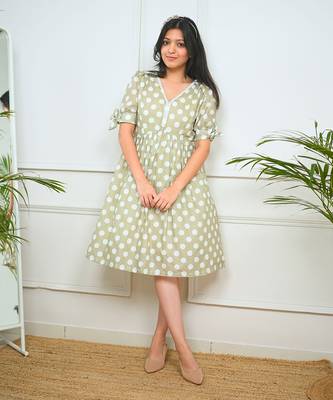 Green cotton printed polka dots dress 2