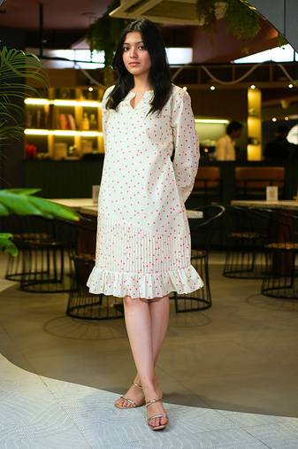 White cotton printed little heart dress