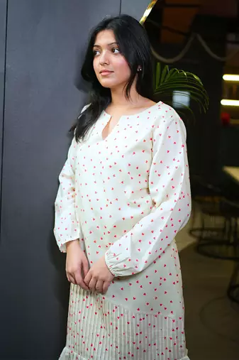 White cotton printed little heart dress