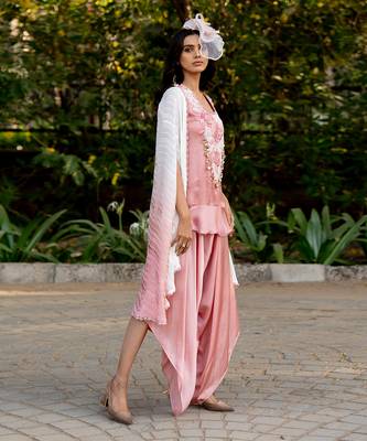 Pink crepe embroidered kurta dhoti pant set 3