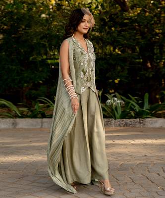 Green raw silk embroidered pant set 2