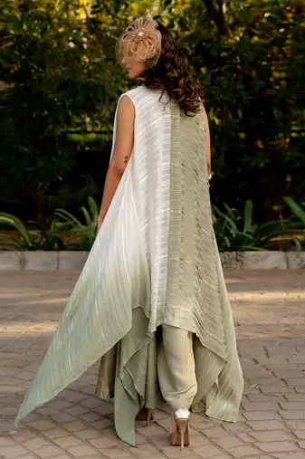 Green raw silk embroidered pant set