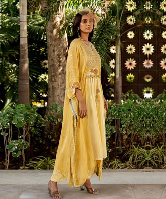 Yellow lurex embroidered kaftan and pant set 4