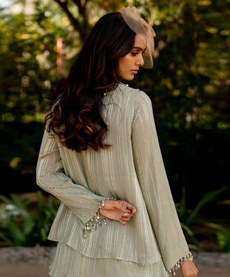 Green lurex embroidered jacket skirt set 4