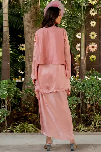 Pink crepe embroidered skirt set