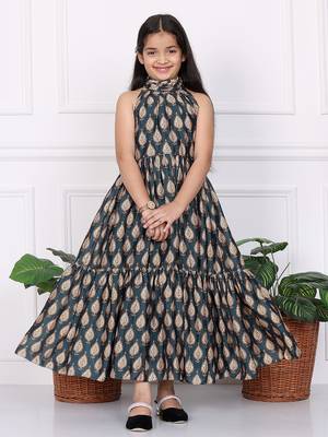 Ethnovog Ready To Wear Kids Girls Multicolor Digital Printed Chinon  Dress 4