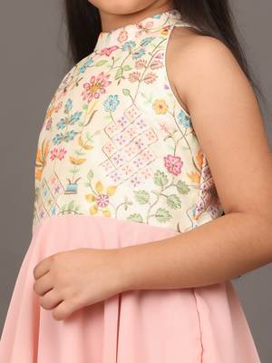 Ethnovog Ready To Wear Kids Girls Pink N Off White Embroidered Handkerchief Gown 4
