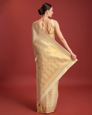 Beige Kanjivaram silk blend zari work saree 3