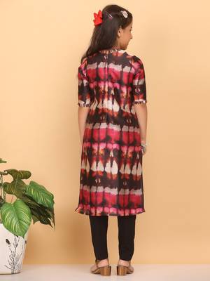 Ethnovog Ready To Wear Kids Girls Multicolored Digital Print Kurti 2