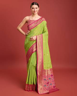 Parrot Green Patola Pallu Tissue silk blend Saree 1