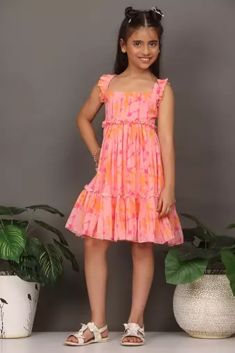 Ethnovog Ready To Wear Kids Girls Multicolored Digital Printed Shibori Tiered Kurti