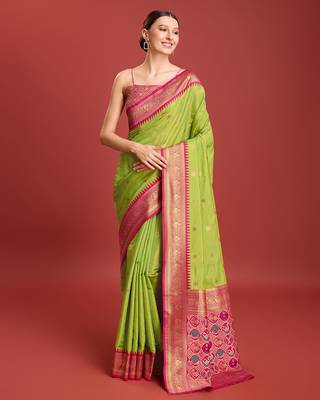 Parrot Green Patola Pallu Tissue silk blend Saree 2