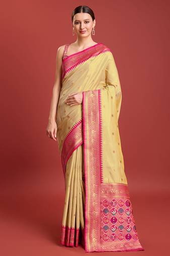 Monjolika Fashion Women'S Exquisite Designs With This Regal Beige Patola Pallu Tissue Silk Blend Saree