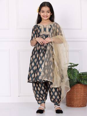 Ethnovog Ready To Wear Kids Girls Multicoloured Chinon Printed Suit Set 1