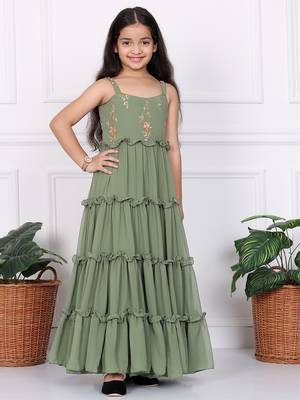 Ethnovog Ready To Wear Kids Girls Kid Girls Green Georgette Sequins Gown 1