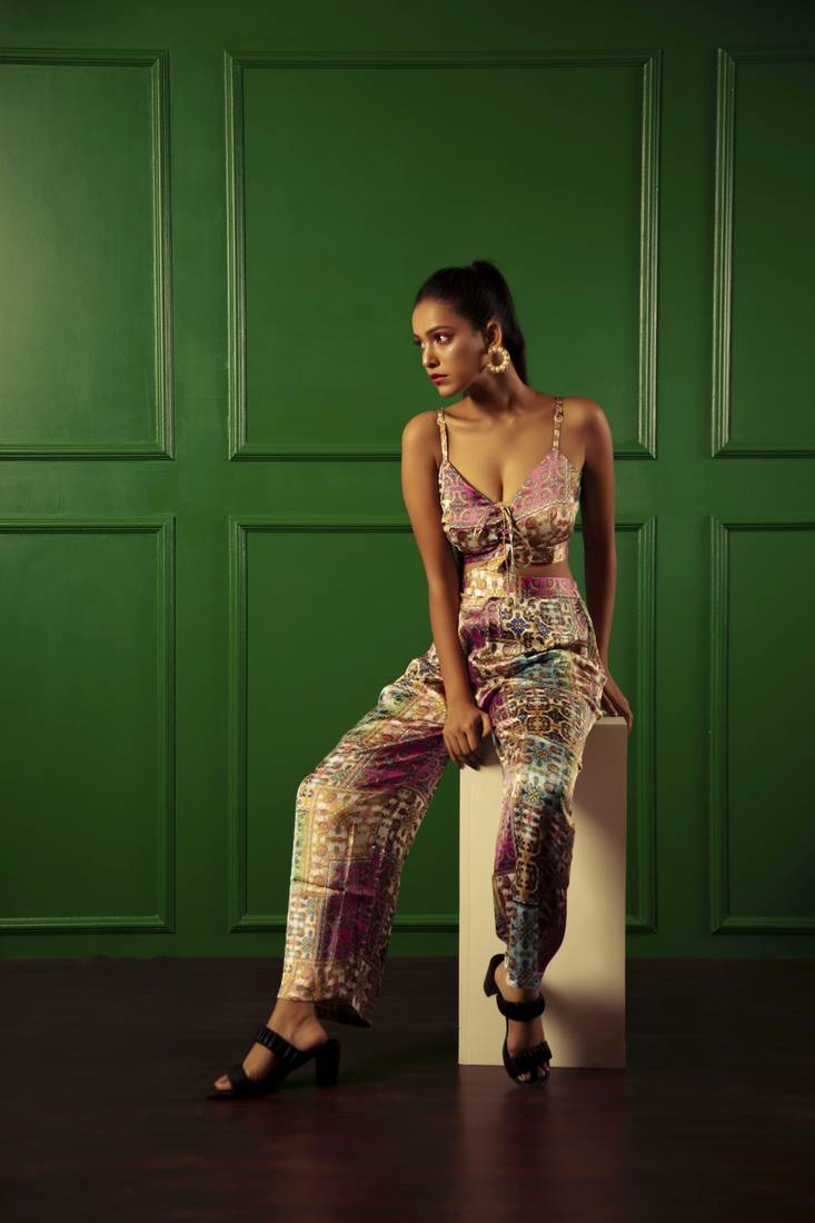 Urban sundari multicolor satin regular fit pack of 1