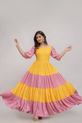 women's rayon solid anarkali kurta in pink 1
