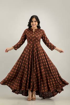 women's floral printed anarkali kurta in brown 1