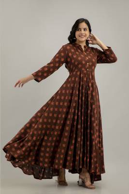 women's floral printed anarkali kurta in brown 2