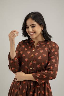 women's floral printed anarkali kurta in brown 5