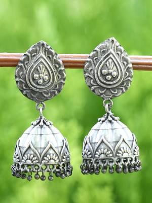 Classic oxidised grey earring set for women and girls 2