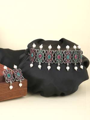 Elegant oxidised red and grey necklace set for women and girls 2