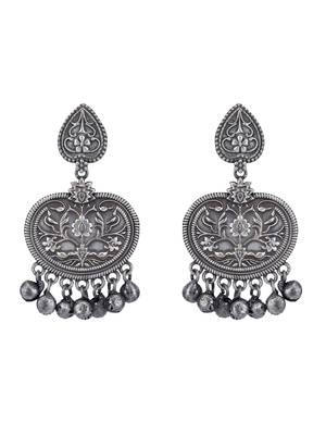 Elegant oxidised grey earring set for women and girls 3