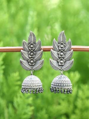 Elegant oxidised grey earring set for women and girls 2