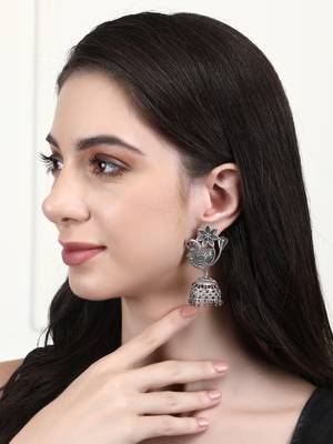 Elegant oxidised red and grey earring set for women and girls 1