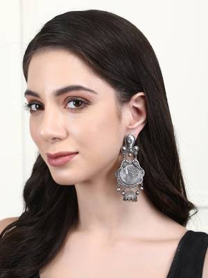 Classic oxidised grey earring set for women and girls 1