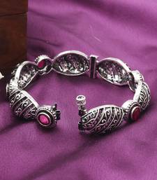Oxidised Bangle With Pink Stone