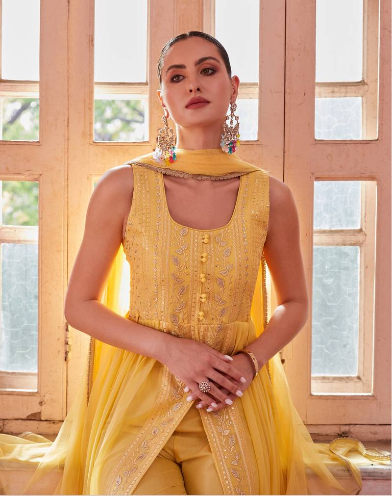 Figurative Yellow Beautifully Crafted with Thread, zari, and Sequins Embroidered Georgette designer salwar kameez