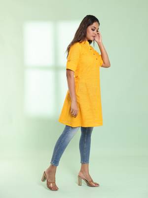 Yellow solid cotton a-line short kurta 3