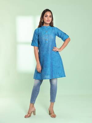 Sapphire blue solid cotton a-line short kurta 1