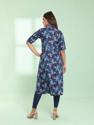 Blue printed gathered rayon kurta with patchwork 4